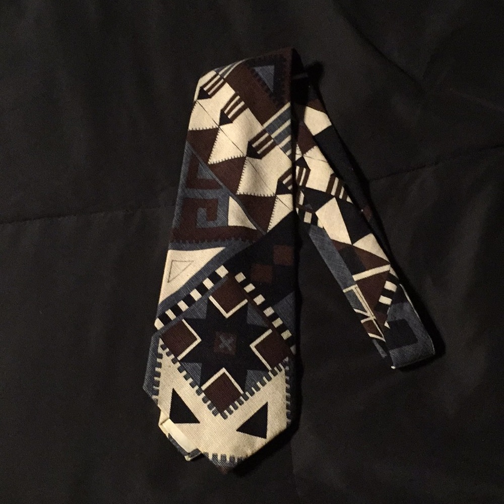 Vintage Tie
